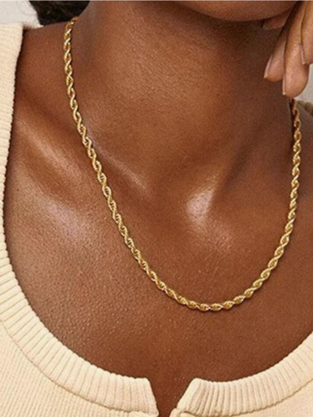 Minimalist Twist Chain Necklace